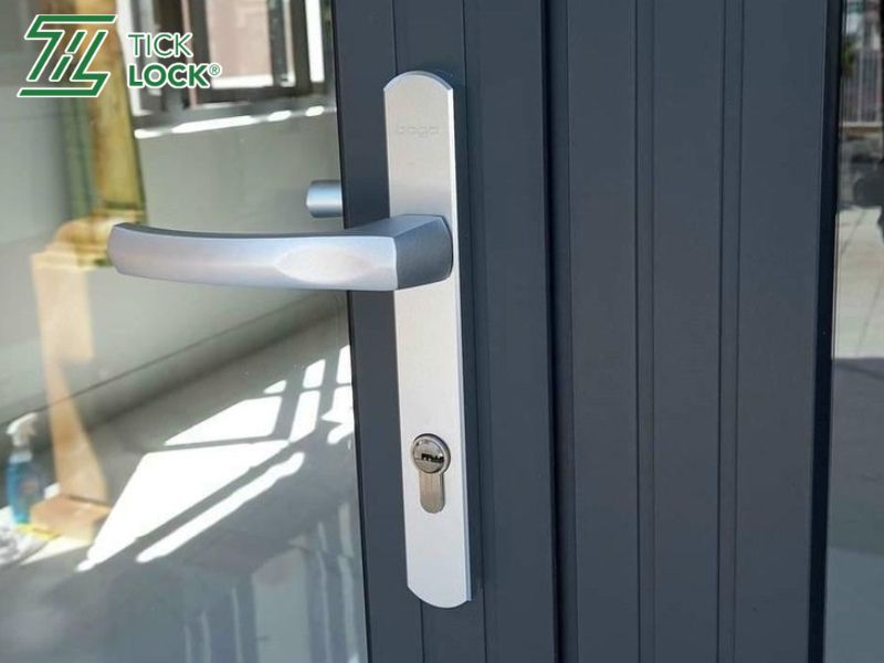 Các loại ổ khóa cửa tay gạt