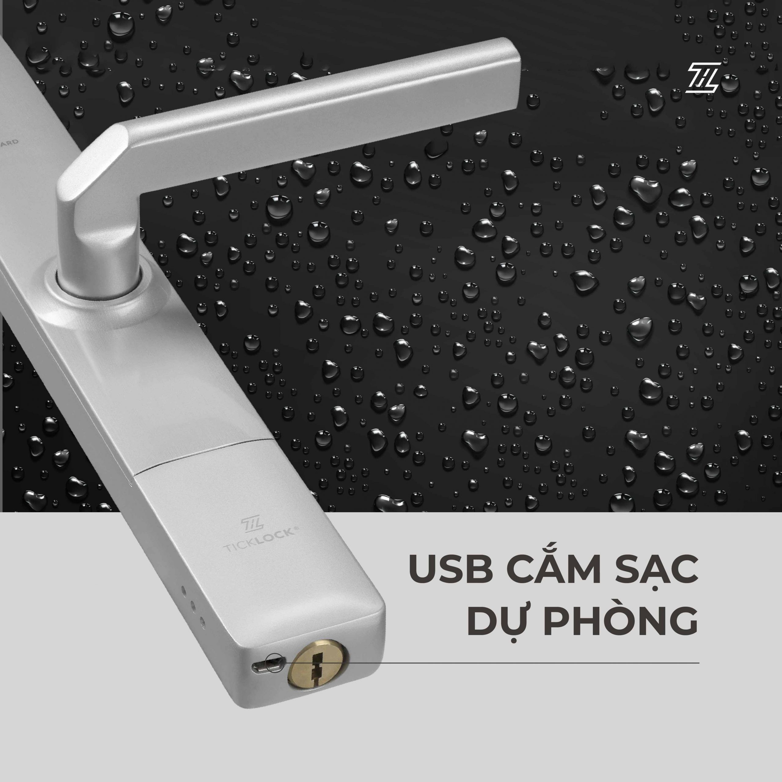 Cổng USB trên TICKLOCK I720 giúp bạn sạc pin mở khóa trong trường hợp khẩn cấp