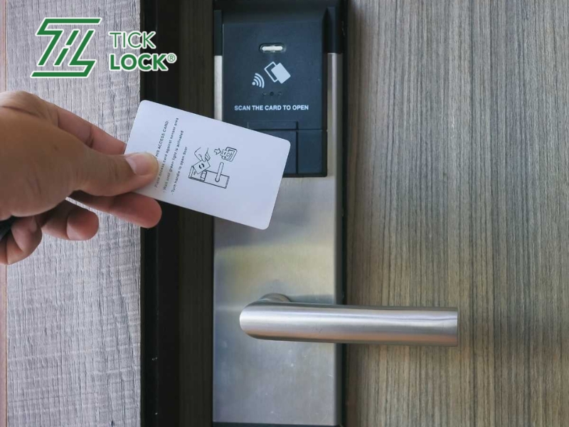Các lỗi thường gặp khi sử dụng khóa vân tay Một số lỗi khác thường gặp trên khóa vân tay