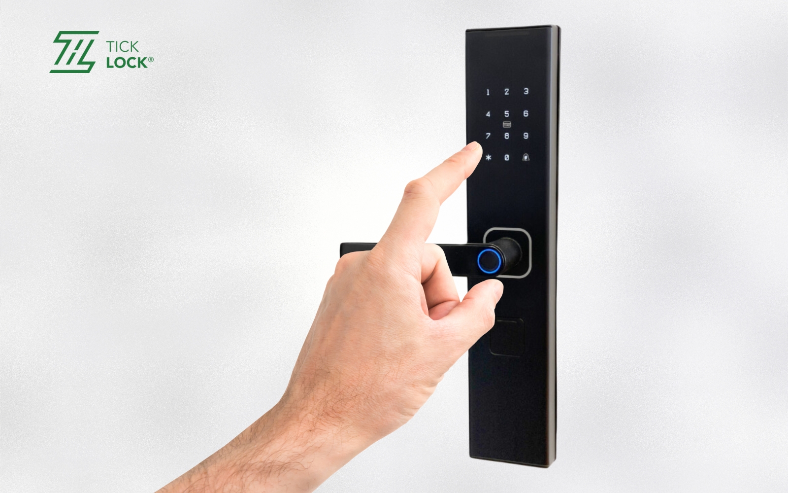 Mở khóa cửa vân tay bằng mã số khi gặp sự cố